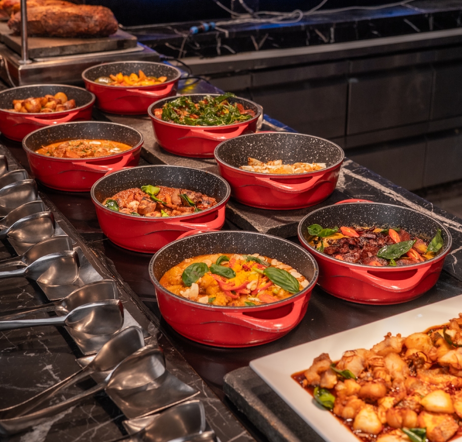 KITCHEN Lunch Buffet 