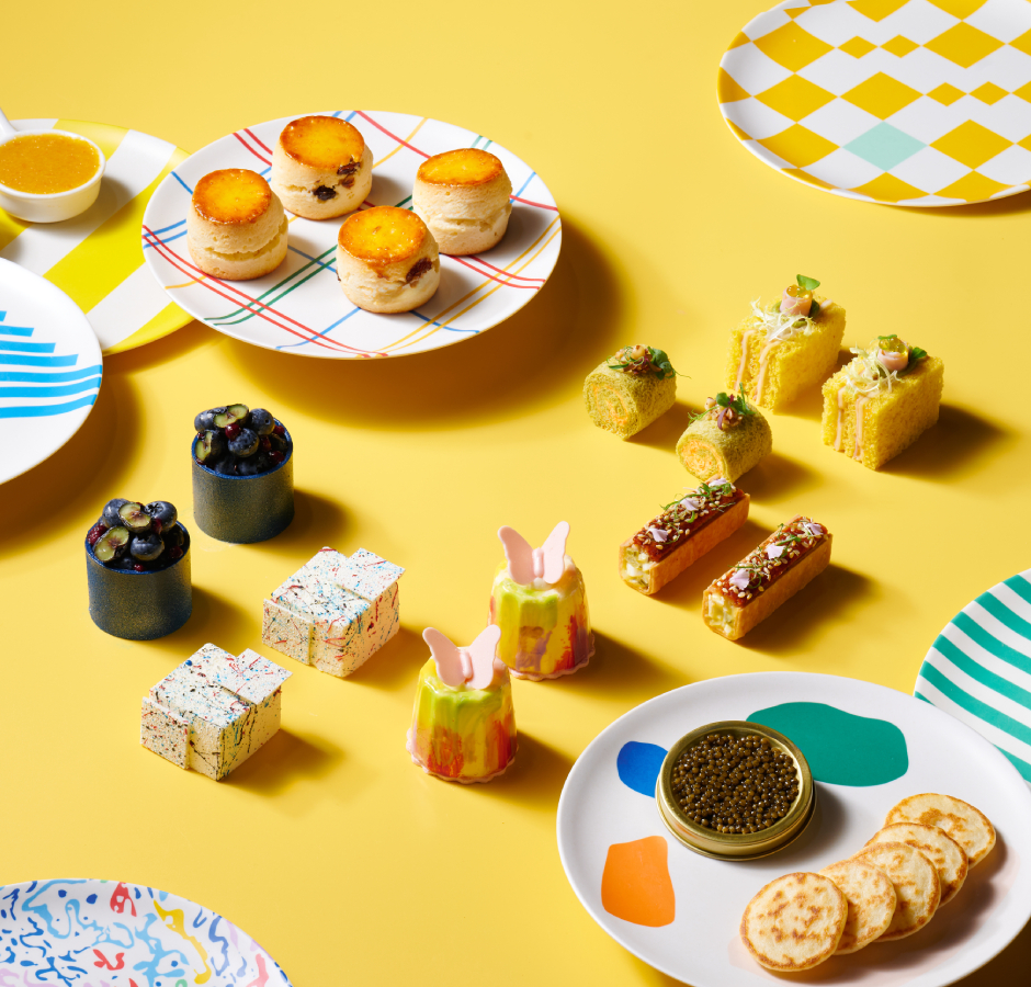 【Mar 28 & 29 | Art Month Exclusive】WOOBAR The Blossom Honey Afternoon Tea with two glasses of Hong Kong Native Ivy Tree Cocktails (for 2 persons)
